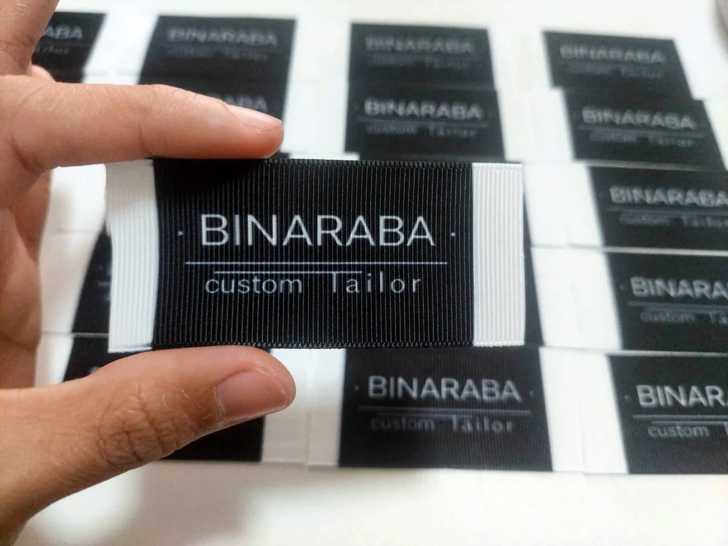 Grosgrain Hem / Brand Label · 1.5 × 2.5 in